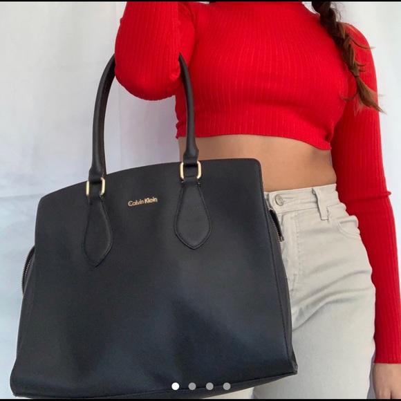 Calvin Klein Handbags - Classic black Calvin Klein purse